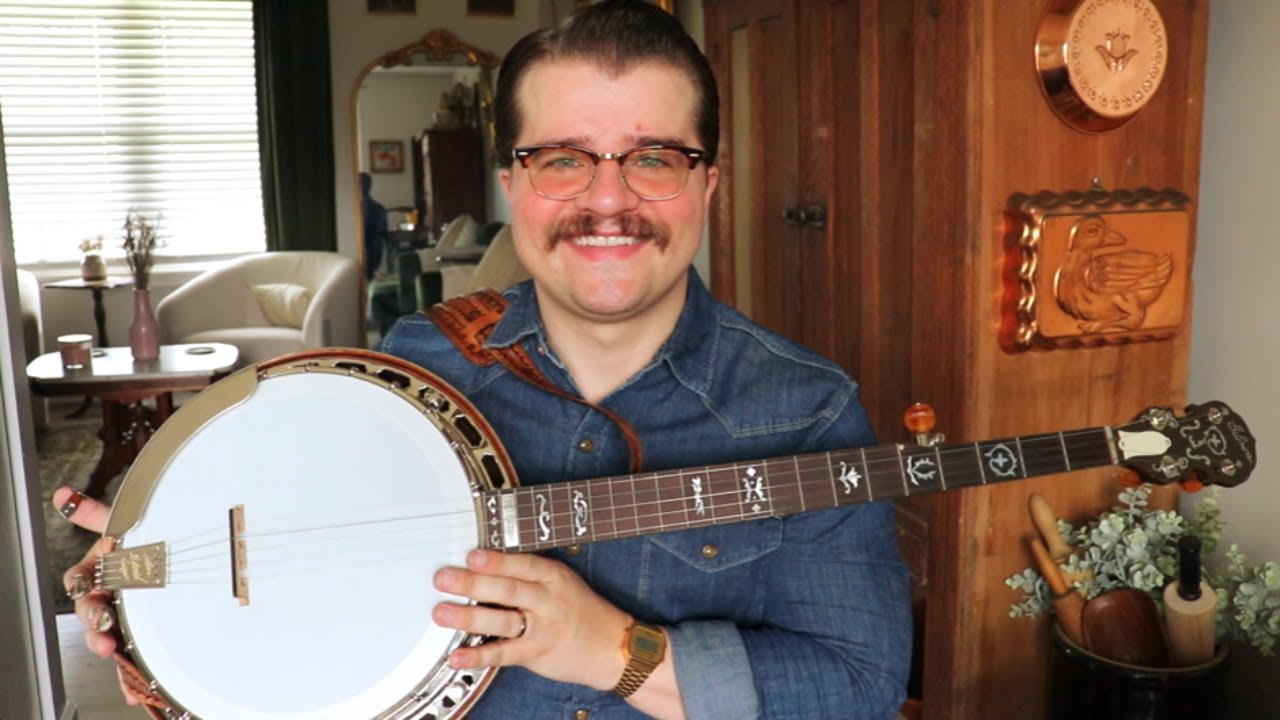 An Overview of Stanley Style Banjo Backup - Rolling Backup and Waltz Timing