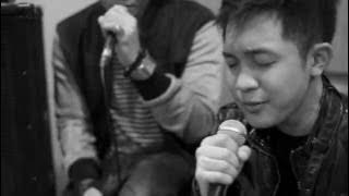 XO-IX - Missing You (LIVE Acoustic Session)