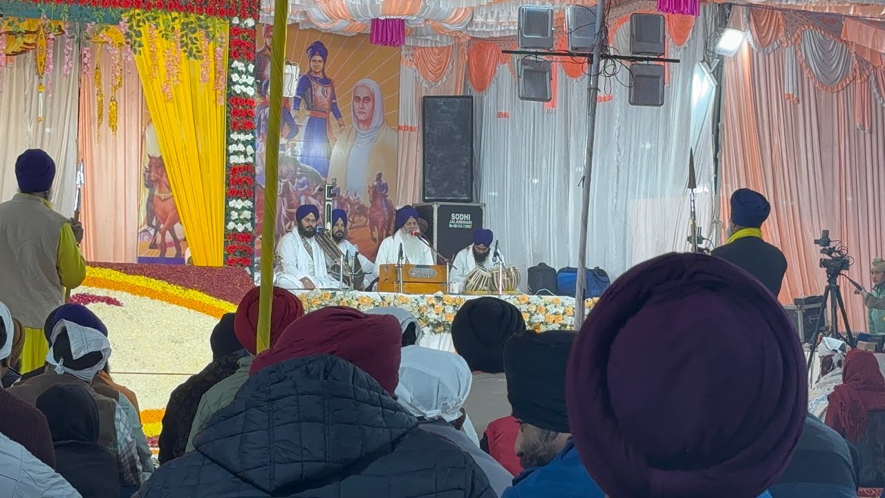 Karol Bagh kirtan darbar in jalandhar 