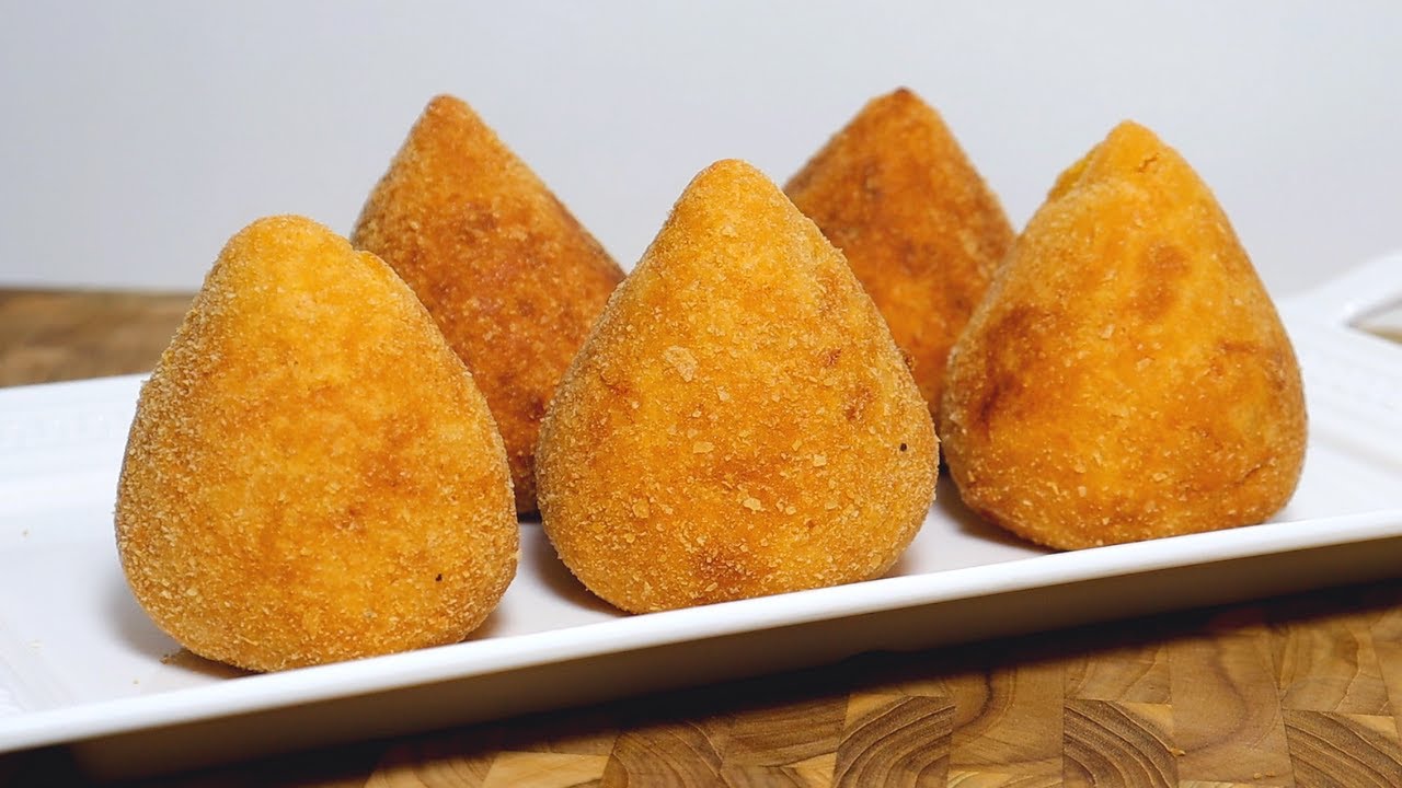 COXINHA DE FRANGO COM CATUPIRY | A MASSA FEITA COMO VOCÊ NUNCA VIU, QUALQUER UM FAZ SEM ESFORÇO!