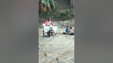 ojek jagung sebrang sungai