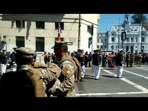 Academia Politécnica Naval 18 de septiembre - desfile Plaza Sotomayor