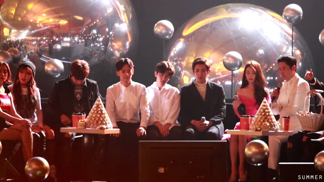 151227 SBS 가요대전 원숭이띠 인터뷰 대기, 퇴장 백현 종대 찬열