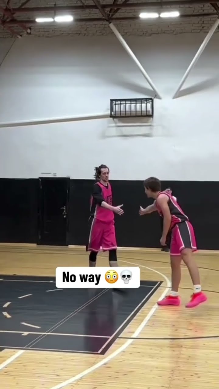 This free throw line routine is WILD ??