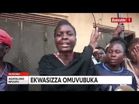 Agataliikonfuufu Embwa ya poliisi efubutudde n’ekwasa omuvubuka ku byokutemula omusuubuzi Asimattuse