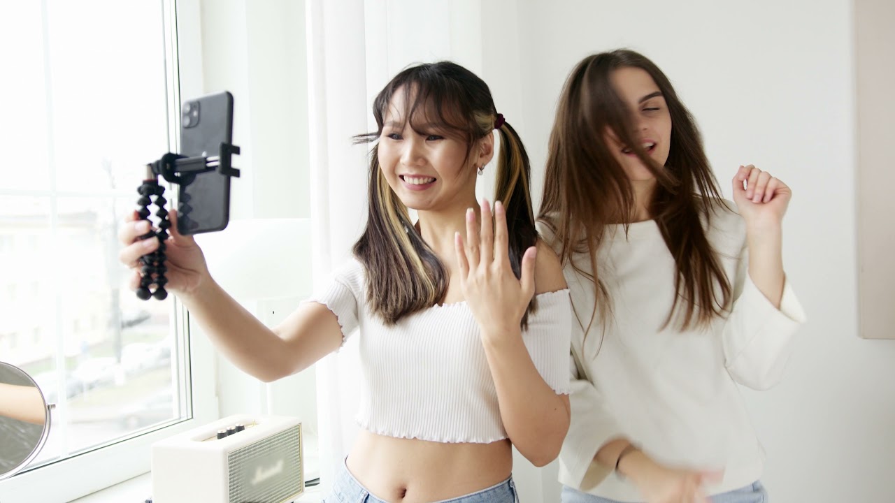 । Copyright-free, No copyright stock footage, Royalty-free people video for youtube | Woman Dancing