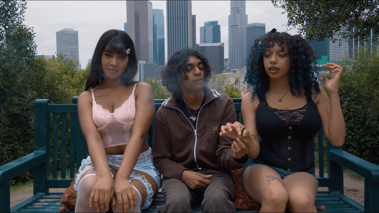 Guarda GLAIR - Affection 💕 (Shot by @noshitjohnny ) su YouTube Guarda GLAIR - Affection 💕 (Shot by @noshitjohnny ) su YouTube