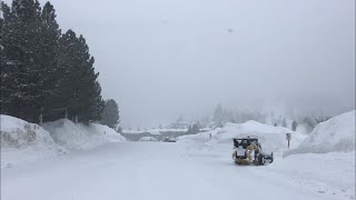 Driving to Eagle Lodge in the Blizzard at Mammoth Mountain