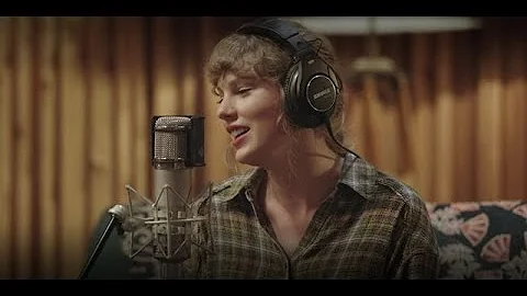Taylor Swift - invisible strings (folklore the long pond studios)