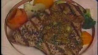 Elmer Dills reviews Phil Trani's Restaurant in Long Beach