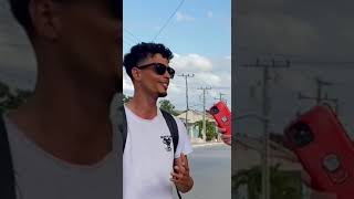 Cantantes callejeros en Cuba 🔥. Este joven es un crack