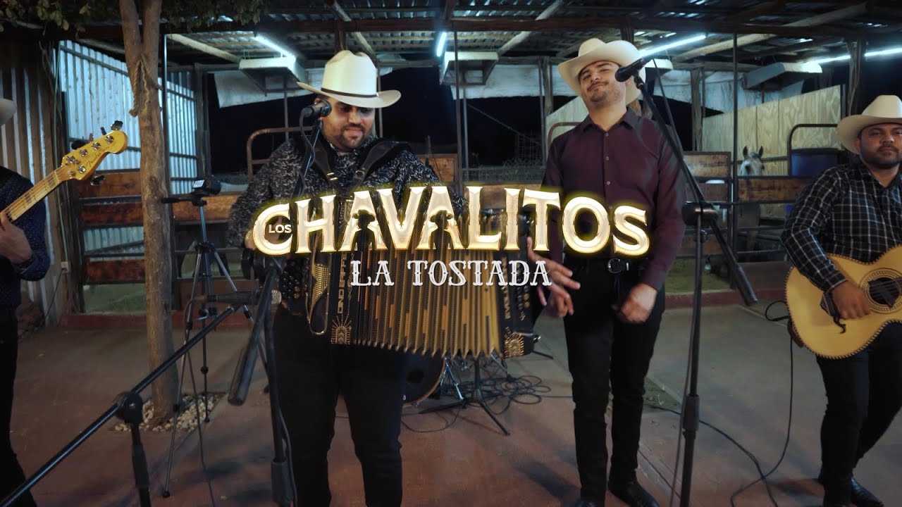Los Chavalitos - La Tostada (En Vivo)