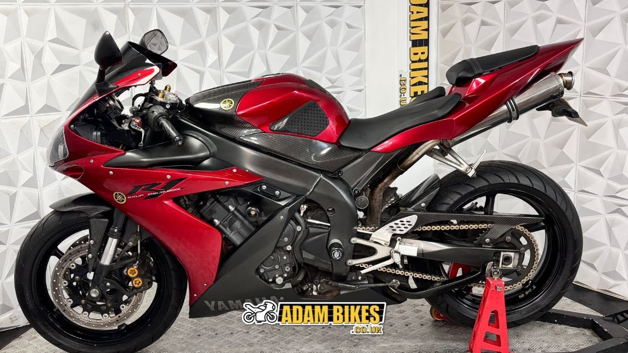 2004 Yamaha R1 | WWW.ADAMBIKES.CO.UK - YouTube