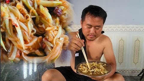 tuav qaub dib noj qab kawg li