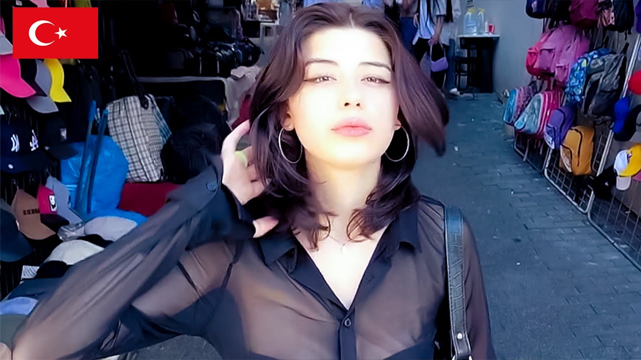 ше тук ме то тхе хаунтед хоусе