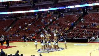 UCSB cheerleaders, 3-10-11, Big West Tournament