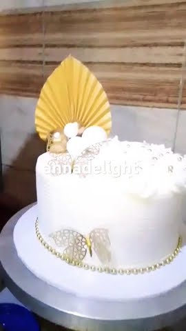 #cake #whatyouseeiswhatyouget #cakedecorating #howdoyouknowwhatyouwant #cakedesign #birthday #smallj