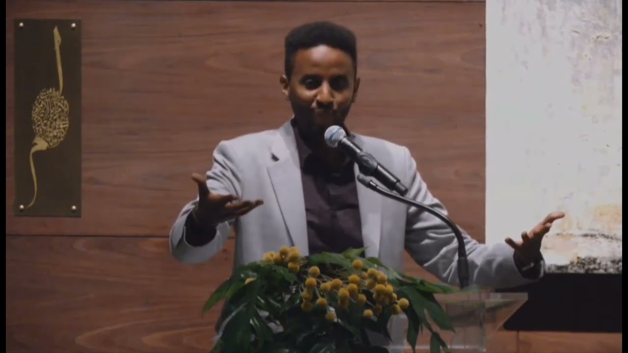 تعالي إلى أحمر عابر / محمد عبدالباري