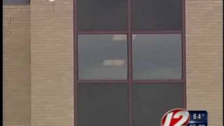 Información West Warwick teachers' pay withheld Noticias