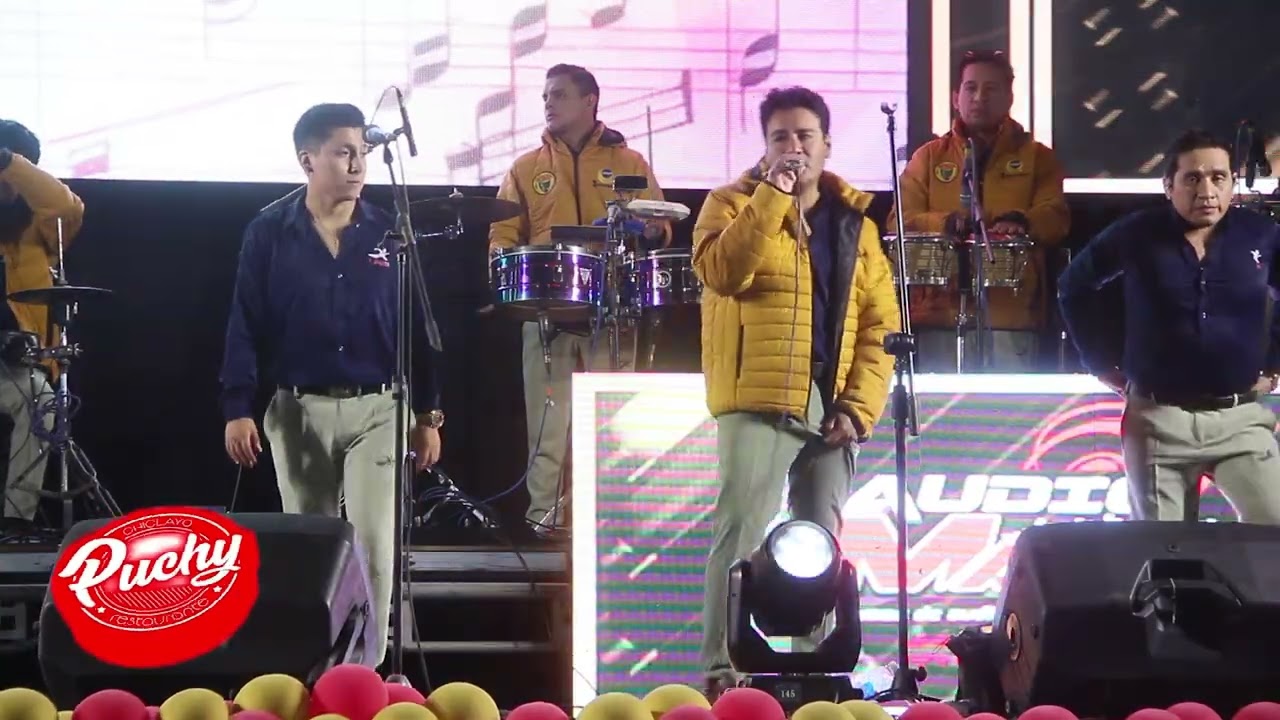 MIX PERDIDO EN TU AMOR -ZAFIRO SENSUAL ( EN VIVO) FELIZ 5TO ANIVERSARIO BOTICAS MEGAFARMA PERÚ