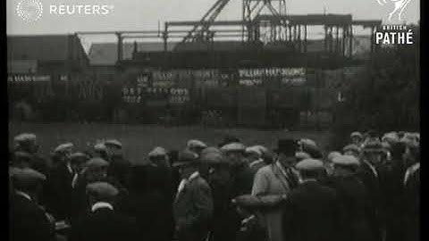 ENGLAND: - DISASTER -  Fourteen killed in Grove Colliery Pit disaster (1930)