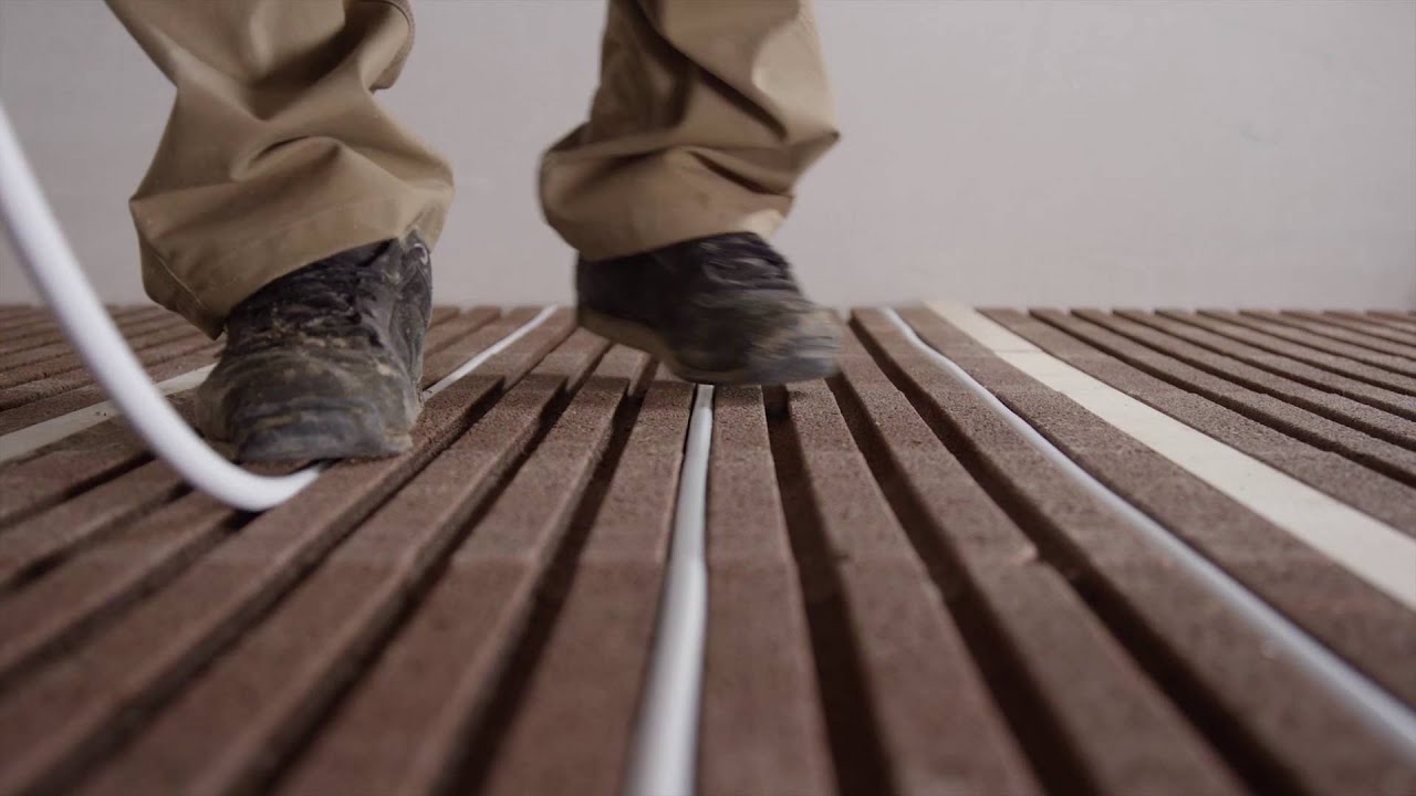 Lithotherm Fußbodenheizung auf Cemwood Trockenschüttung