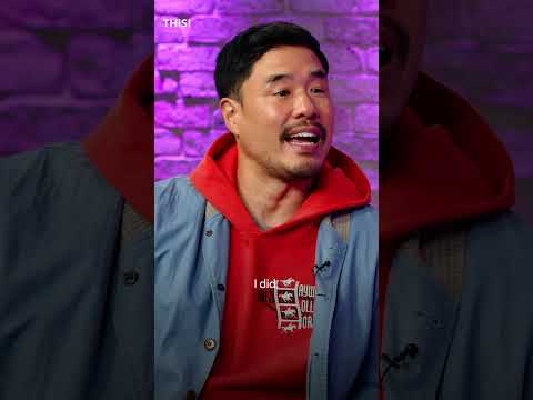 'Blockbuster' actor Randall Park really worked in a video rental store | ENTERTAIN THIS! #Shorts