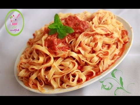 İtalyan mutfağının eşsiz lezzetlerinden fettucini alfredo sıradan bir makarna tarifinden çok daha fa. 