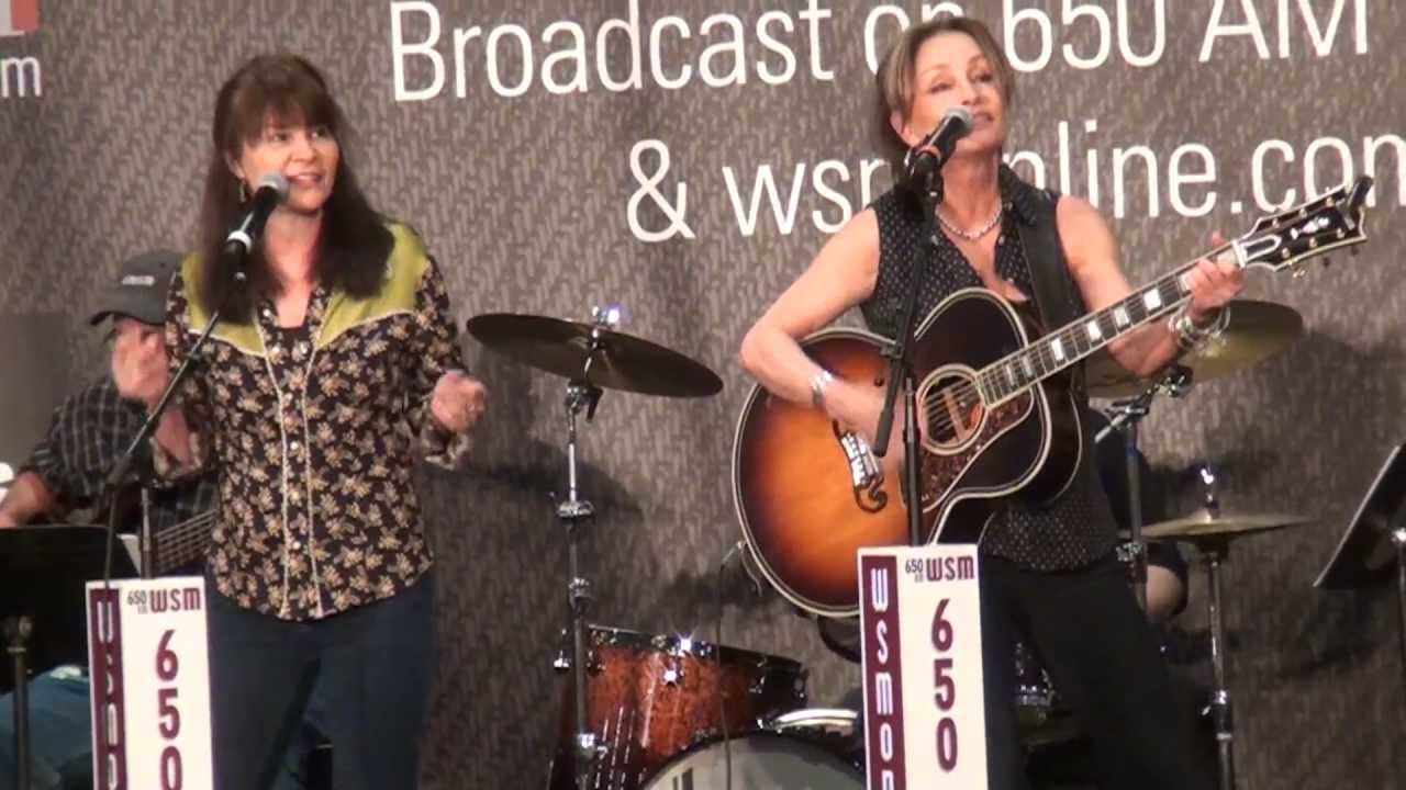 Mira Sweethearts Of the Rodeo - Restless en YouTube Mira Sweethearts Of the Rodeo - Restless en YouTube