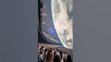 From another dimension 🇺🇸🪐🔥 #sphere #spherevegas #lasvegas #technomusic #visualart #housemusic #rave