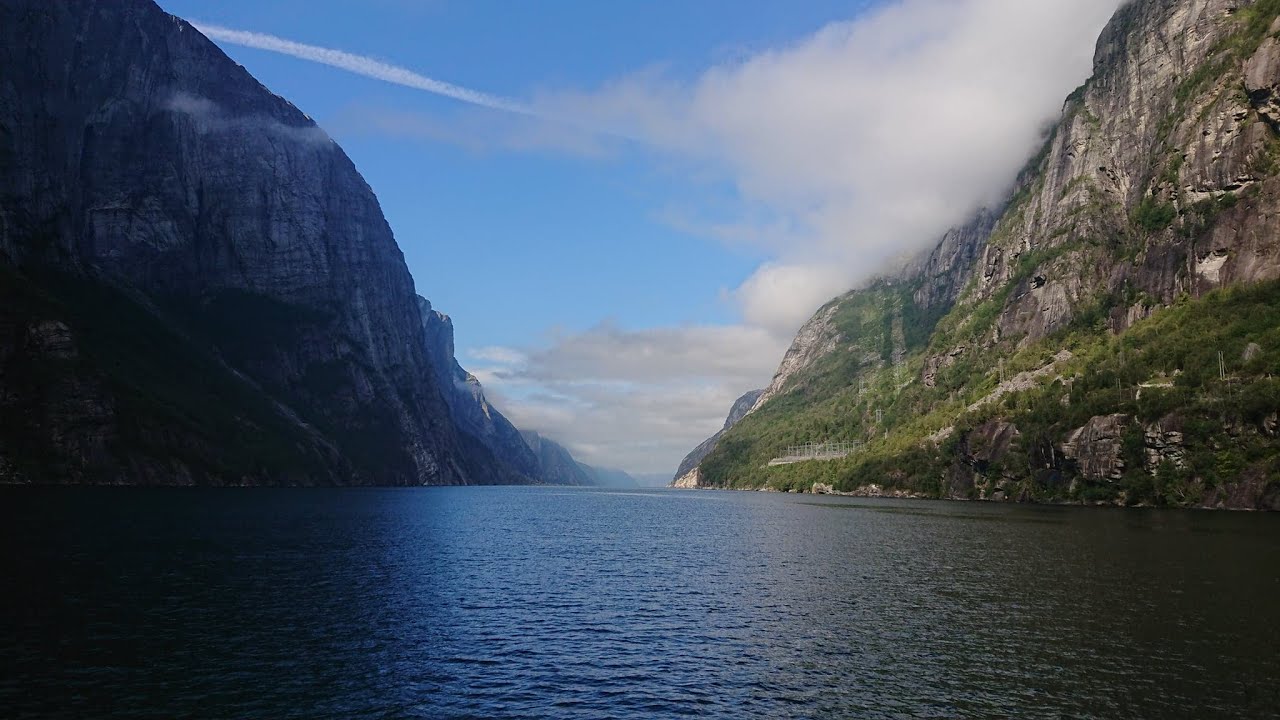 Lysebotn Descent - 360° video