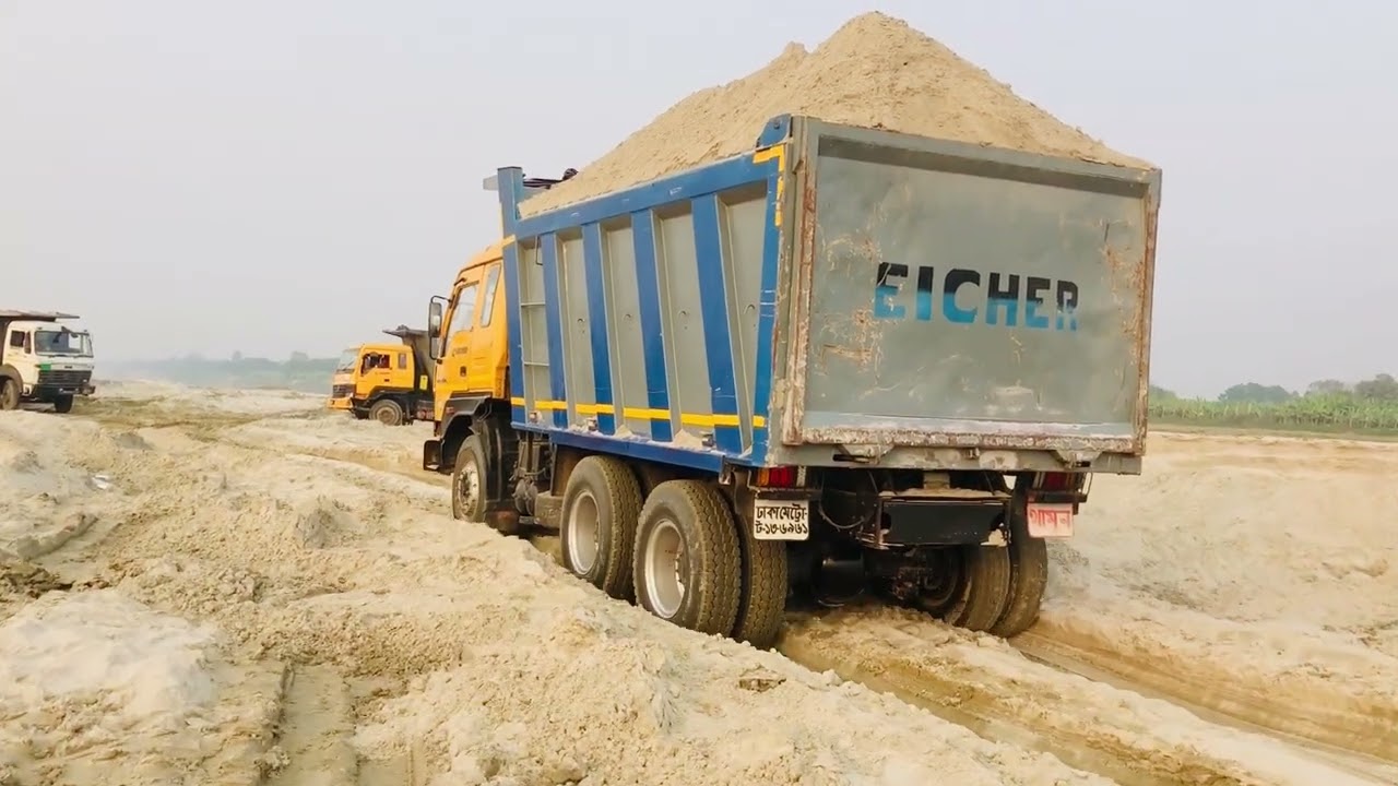 Cat Excavator Cuting & Loading | Truck loading unloading Soil | #excavator #truck