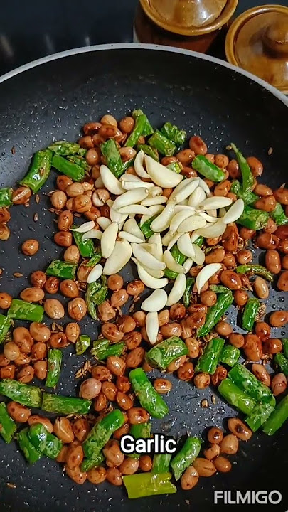 Hirvi Mirchi Techa | Green chilli techa | Maharashtrian Tadka #shorts