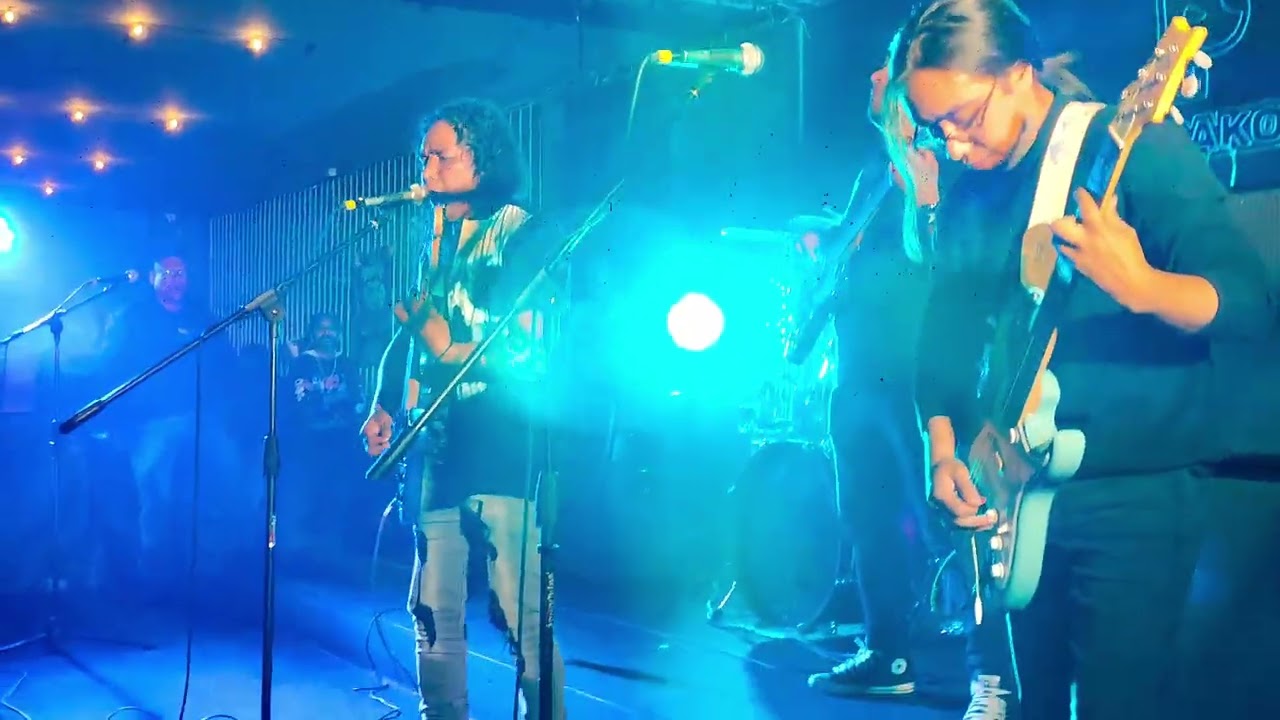 Ya borracho .-ROSAL NEGRO 🤟 #charlyrocktv #carloshyperdj #rock #rockmexicano #rockmexico 