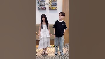 cô bé cậu bé dễ thương đổi đồ cho nhau #shorts