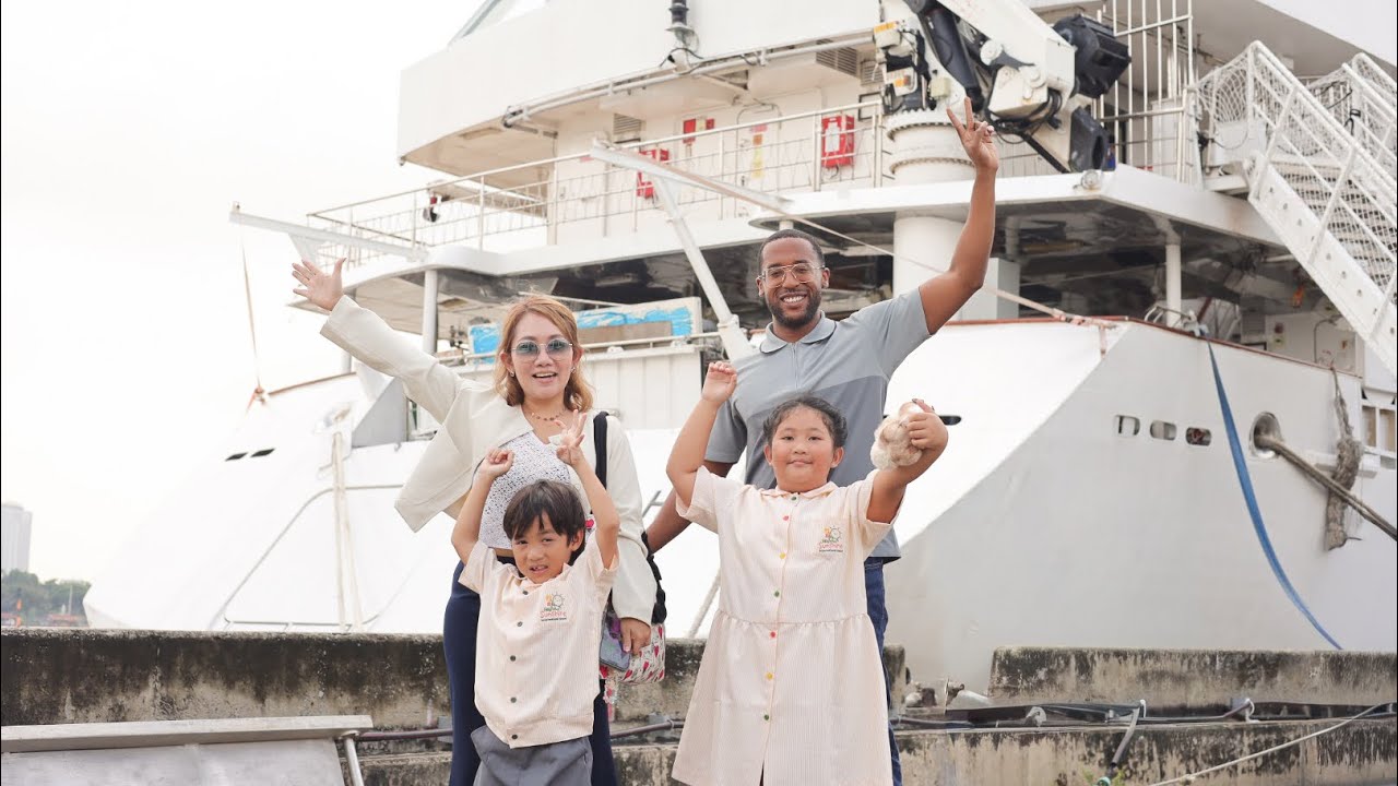 Field Trip Doulos Hope Ship | Hello Sunshine International School 