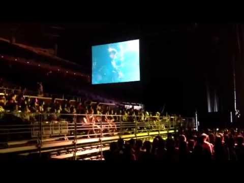 陈绮贞 躺在你的衣柜 【20140222 陈绮贞时间的歌 新加坡站 Singapore Indoor Stadium】