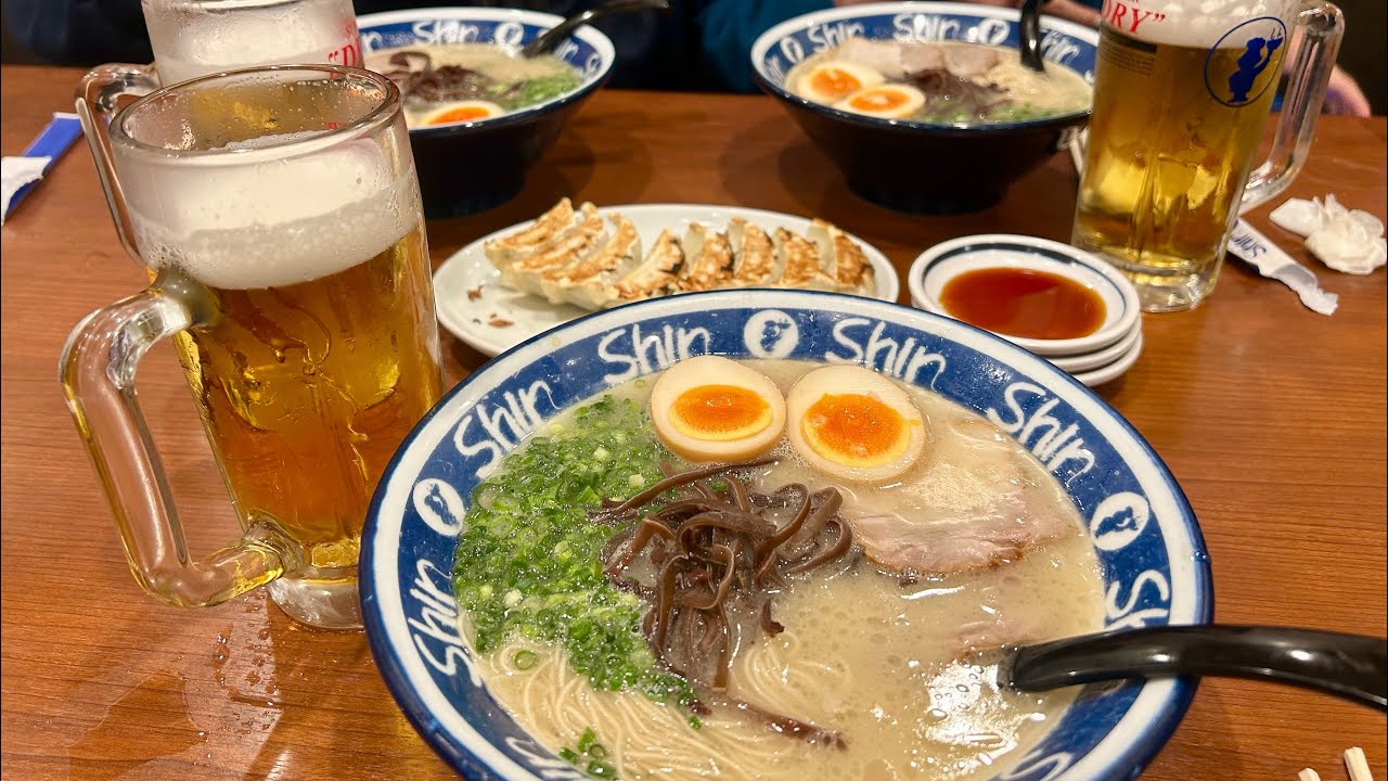 20년 지기 친구들과 떠난 후쿠오카 먹여행[신신라멘,스시사카바,모츠나베오오야마,참치덮밥,이치란라멘,오니끼리고리짱,몬자야끼] #food #일본여행 #후쿠오카공