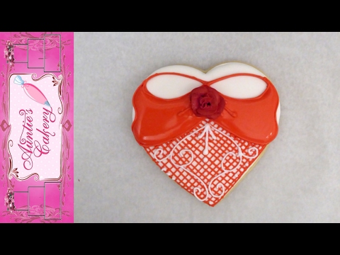 Bow on a Heart Cookie