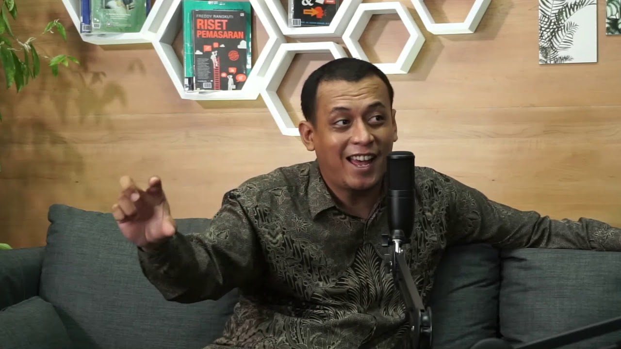 Penjelasan Program Studi Manajemen Informatika, AMIK MDP