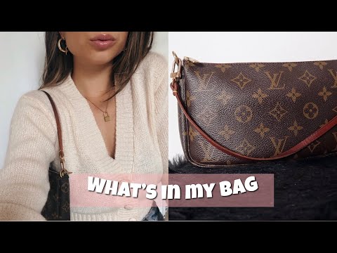 Louis Vuitton Pochette Accessoires, What's in my bag, What fits inside?