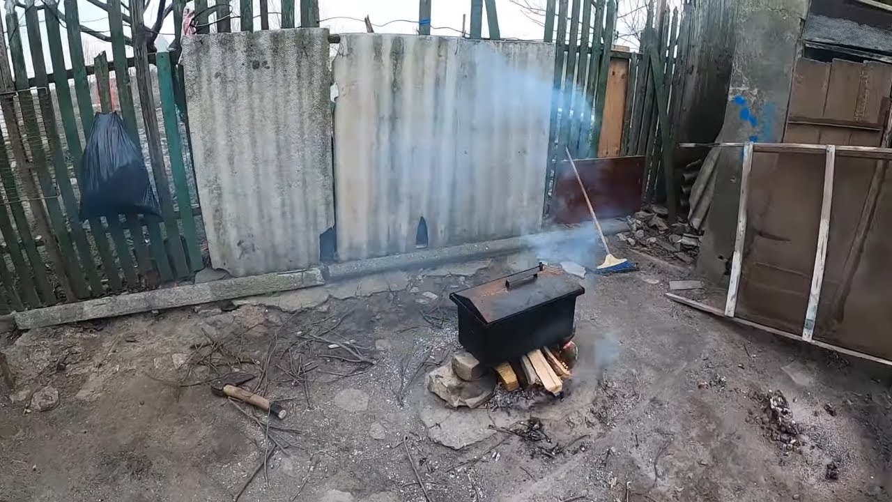 ЖИВУ ОДНА В ДЕРЕВНЕ/ ДОМАШНЕЕ КОПЧЕНИЕ/ ЖИЗНЬ В ДЕРЕВНЕ - YouTube