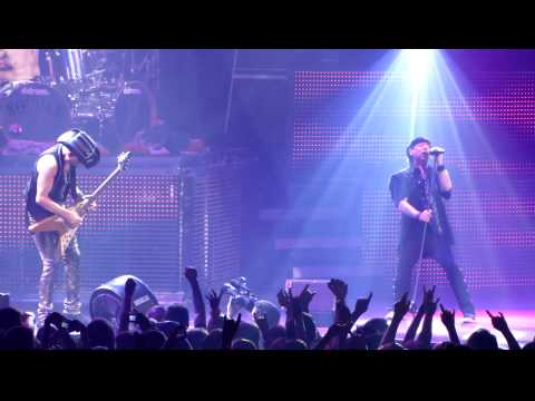 SCORPIONS - Still Loving You (HD) -  Strasbourg le 22 Mai 2010