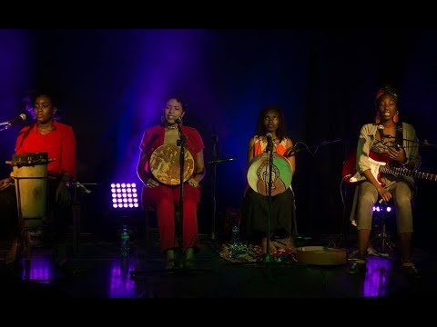 Basadi ba Mintsu full Gala Gala Performance