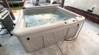 Lifesmart Spas 5 Person 28 Jet Plug and Play 120 volt Review