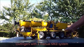 Lego Technic Mobile Crane by Cypr-21