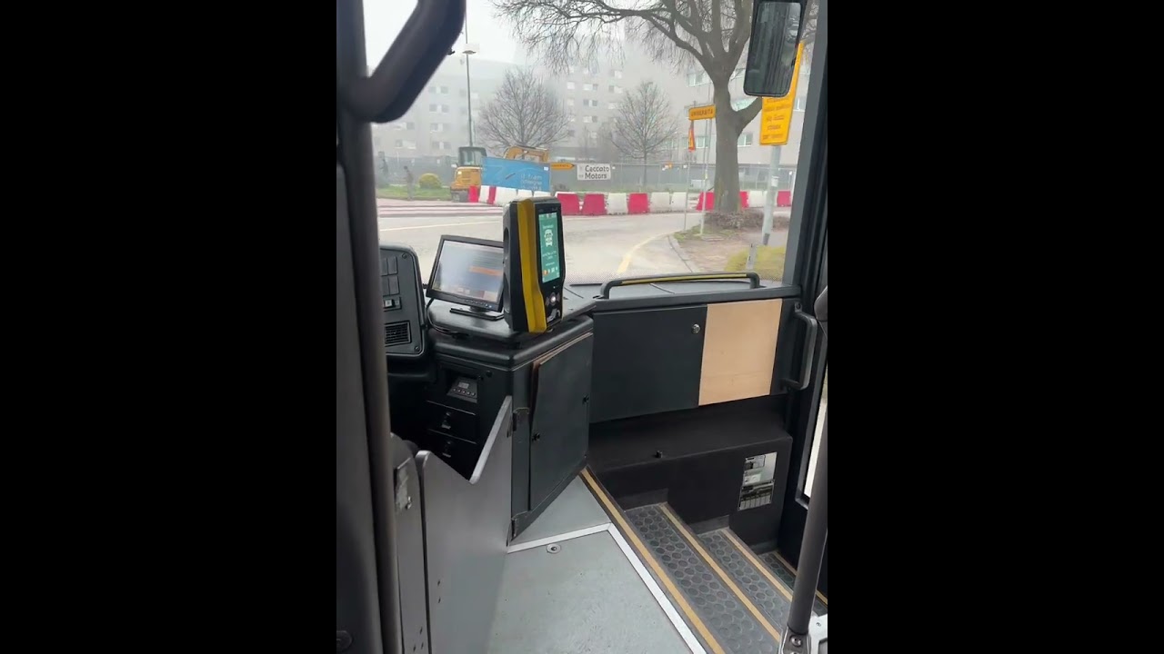 ESTAÇÃO BUS PADOVA A AEROPORTO TREVISO #padova #aeroporto #treviso #italia #onibus #turismo #ryanair