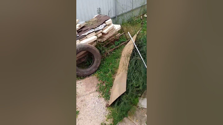 дом из скалы и балканского камня на плитах перекрытия канализация водопроаод доски и пчелы улики