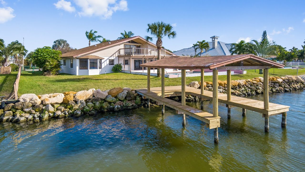 447 Riverview Lane, Melbourne Beach, Fl 32951 Harbor East Community