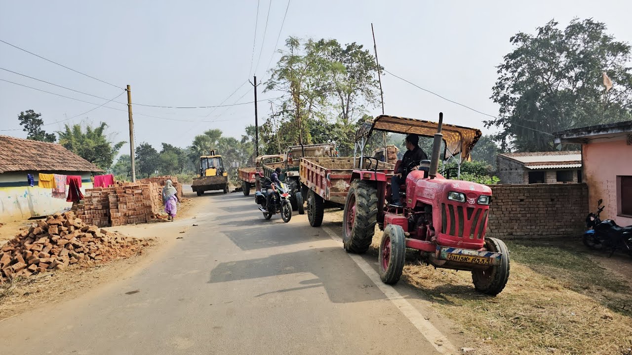 Jcb 3dx Expert Loading mud mahindra and swaraj tractor||Three tractor trolley in soil | #video no 92